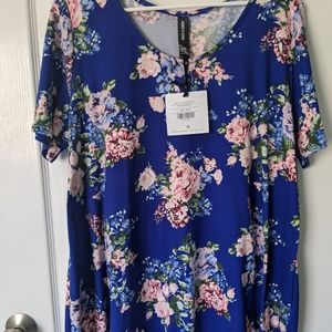 NWT Agnes & Dora XXL Asymmetrical Floral Tunic